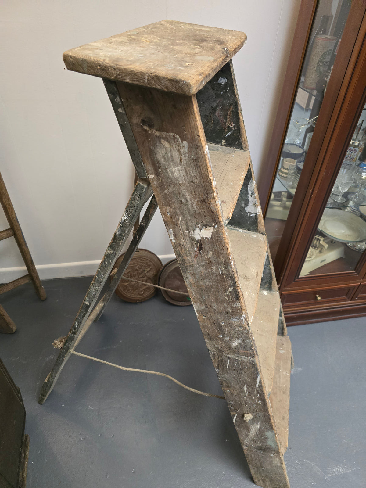 Vintage Traditional Wooden Step Ladder