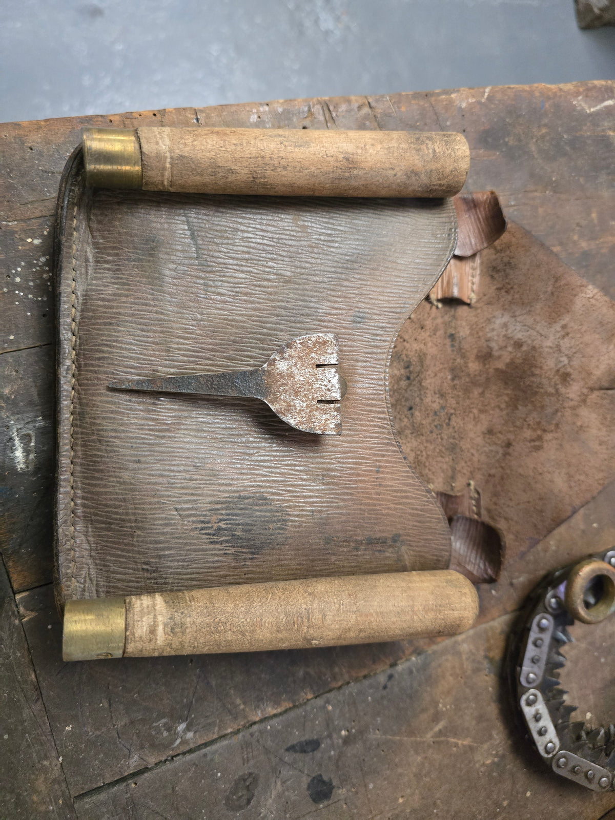Vintage WW2 Army Hand Chainsaw 1940